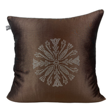 Load image into Gallery viewer, New York Taupe Throw Pillow

