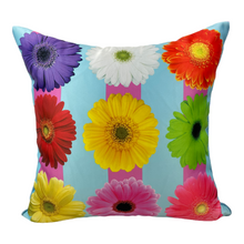 Load image into Gallery viewer, Daisy Throw Pillow